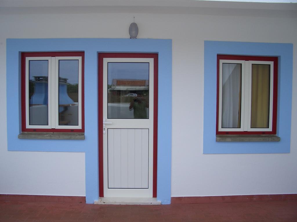 Apartamentos Monte Da Rosa Vila Nova de Milfontes Δωμάτιο φωτογραφία